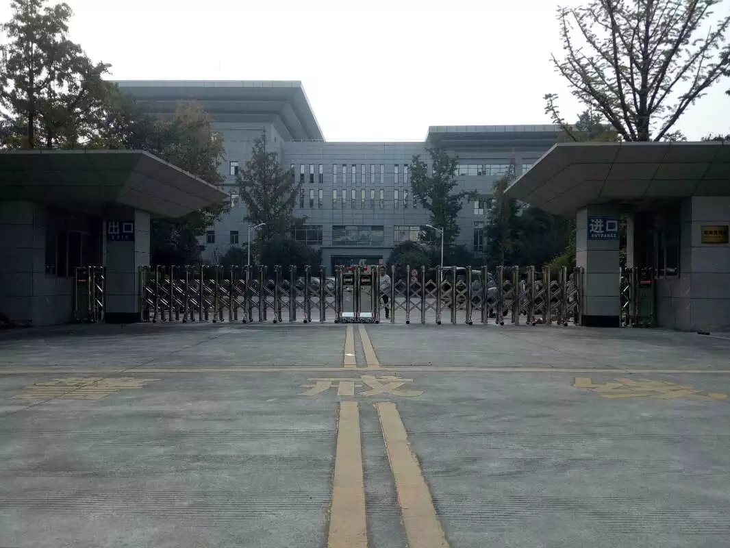 岢岚县岢岚县四川消防总队伸缩门