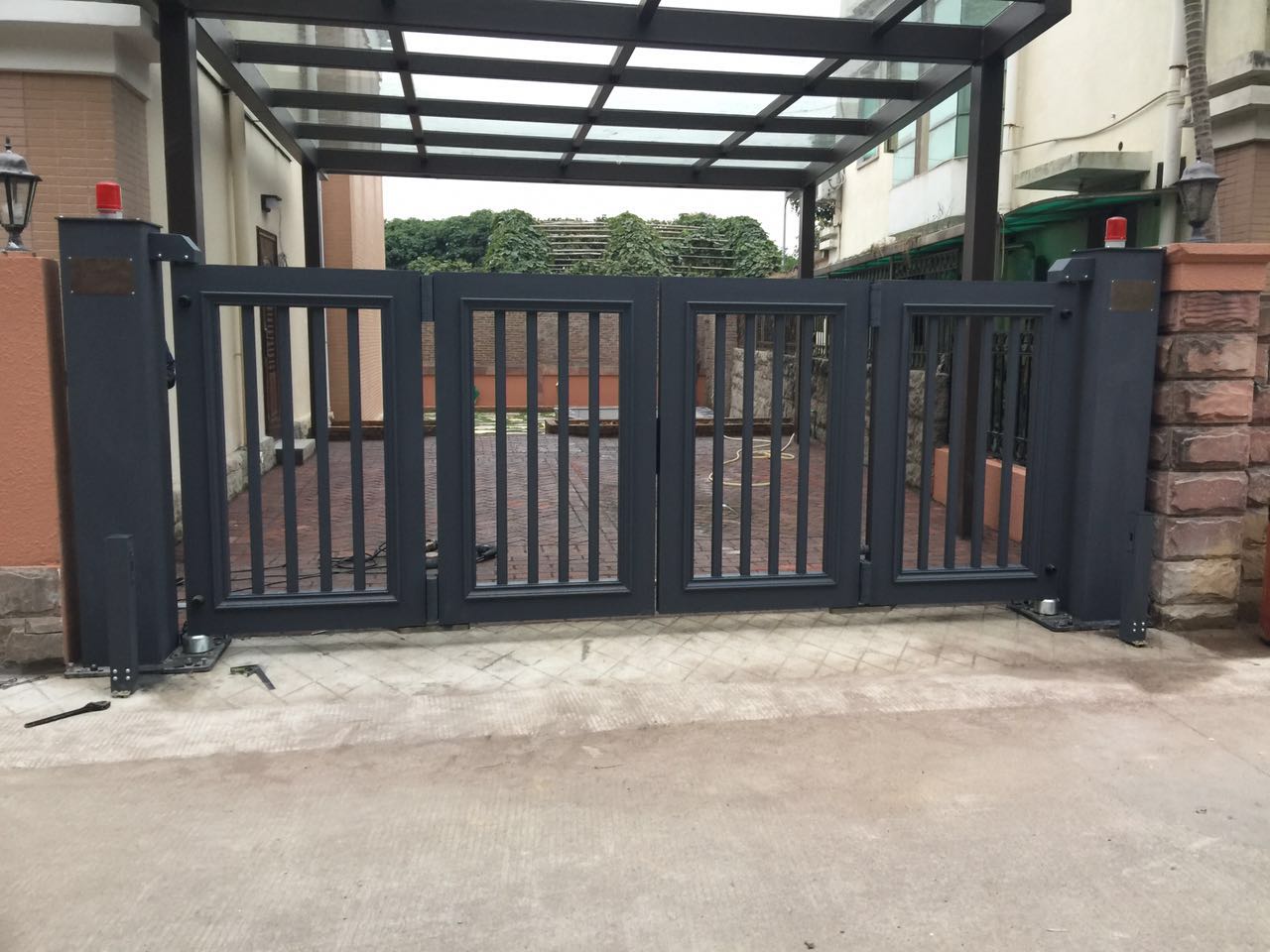 岢岚县岢岚县德阳市悬浮折叠门